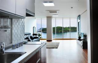 Island story pension - Seogwipo - 8