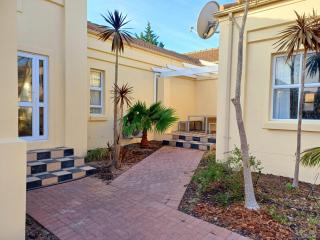Somerset Wineland Apartments & Wellness - Somerset West - 1