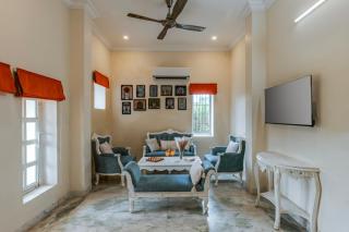 ELIVAAS 3 BHK with Pvt Pool & Lush Garden - Oakwood Villa - Jaipur - 5