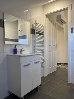 Dreamy & Cozy Apartment with Air Condition - 9