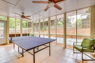 5 Mi to Lake Acworth Georgia Gem with Private Patio - Acworth - 8
