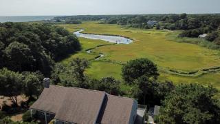 Stunning Marsh Views Near Pleasant Street Beach - Chatham - 8