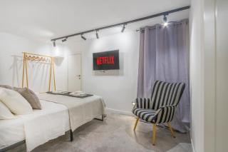 Modena's Graffiti House in the Heart of MoVida - 6