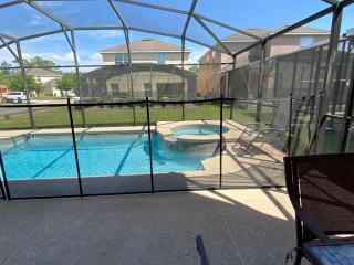 Elegant 4 BR, Disney Getaway, Pvt Heated Pool, Spa, Game Room, Secure Gated Community-Club House, Perfect Dream Vacation! - Kissimmee - 3