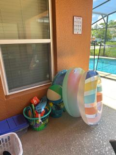 Elegant 4 BR, Disney Getaway, Pvt Heated Pool, Spa, Game Room, Secure Gated Community-Club House, Perfect Dream Vacation! - Kissimmee - 2