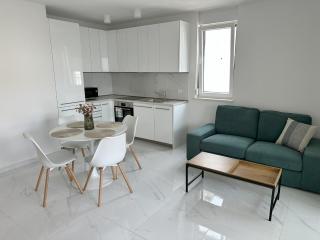Beautiful new PalmTree Apartments II - Vir - 3