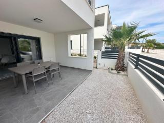 Beautiful new PalmTree Apartments II - Vir - 8