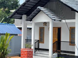 Minty Homestay - Perumanseri - 6
