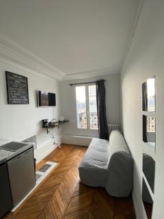 12m2 room with view on Eiffel Tower - París - 1