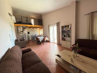 Oasis Escape Villa Loutraki - Loutraki - 7