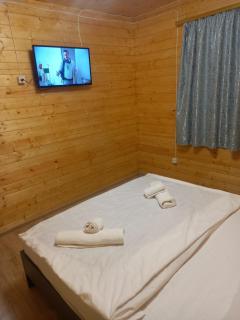 Sevanta Lake Cottages - 4