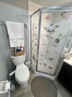 Private, Secure, Immaculate & Cozy Room - 6
