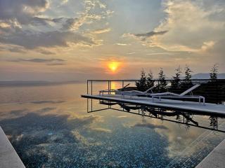 Luxury Villa White with infinity pool, Croatia - Podstrana - 0