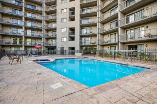 Corner Unit Balcony Free Tix LOCATION - 1