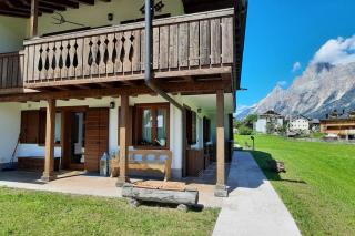3BDRM Luxury Magic Flat near Cortina with Garage - Villanova - 9