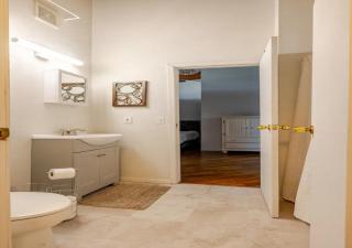 Detroit Riverview Loft - 5