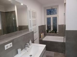 Chic Apartment bei Zoo & Klinik - 8