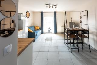 Appartement F2 proche Disneyland - 0