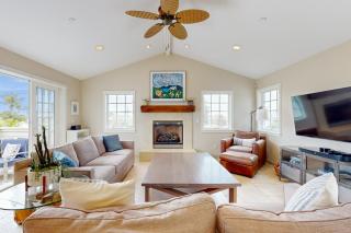 Pleasure Point Retreat - Santa Cruz - 1