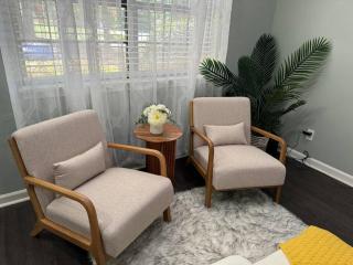 Cozy home with BBQ grill, Firepit, Basketball and Foosball - Alpharetta - 3