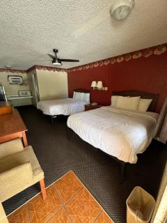 Hico Hills Inn - 4