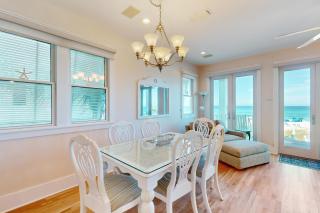 Deja Vu at Carillon - 5