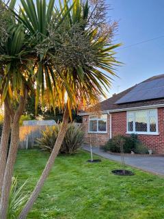 Cosy bungalow Air con & Wi-fi - Sidley - 0