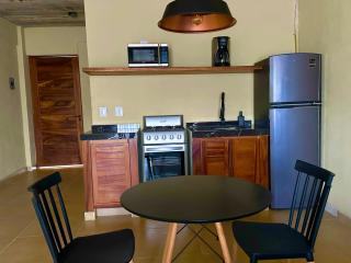 Lolitas Suites 304 - 1