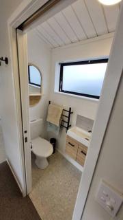 Azores Harbourside Studio - private self contained unit - Tauranga - 3