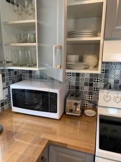 Apartment with a Balcony and Free Parking - Saint-Hyacinthe - 9