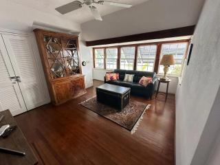 Emerald Tide Retreat - Hog Bay - 9