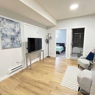 Comfortable and centrally located guest suite - Calgary - 8
