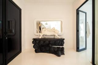 Canggu Modern Mansion - 5 mins to Finns Beach Club - 6