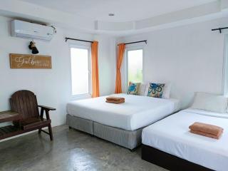 BOVII's Home Koh Larn - Ko Larn - 1