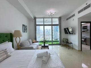 Luxury Studio w Marina View & New Furnishings for 4 Pax - Dubai - 8