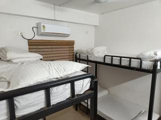 Travelers Hostel - Guwahati - 8