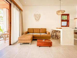 Private Pool Villa Retreat NAMU new one-bedroom 6unit - Kuta Lombok - 2