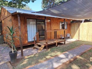SOH Simple Accommodation - Kloof - 6
