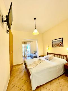 Elenas Beach Studios - Vourvourou - 2