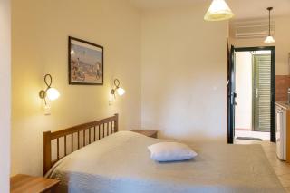 Elenas Beach Studios - Vourvourou - 6