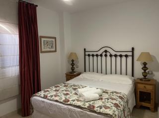 Beachfront 3 Bed Apt San Luis De Sabinillas - San Luis de Sabinillas - 2