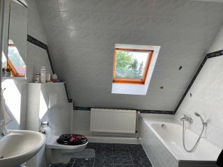 To Hus am Selenter See - mit Terrasse & Ostseenähe - 1