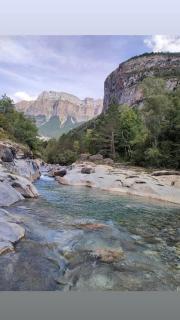 Suite Vistas Únicas a Ordesa y MontePerdido - Piscinas - Barbacoa - 3