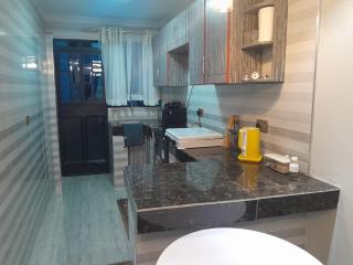Weber Generations Accommodation -R & R Cozy Homes - Naivasha - 8