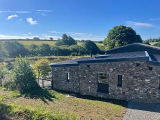 Renovated Barn with Pond View - Sardis - 0
