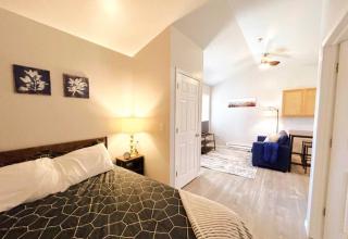 Cozy Studio Close to Ferry - Saint Ignace - 5