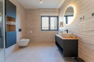 The Light On The Hill - 80m2 luxury apartment with private pool - Vinkuran - 4