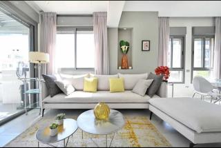 Seaside Apt Balcony&Parking ! - Tel Aviv - 2