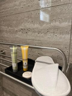 A7 Self Entry Cozy Studio with Master Bed Self Entry استديو في حي العقيق دخول ذاتي سرير ماستر - 5