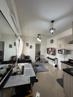 Almond drive Condo Cozy 1BR Talisay - Tangke - 5